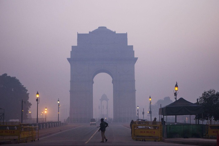 Delhi Faces “Severe” Air Quality Threat Ahead of Diwali 2025