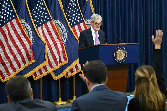 Fed Lowers Interest Rates by 0.25% and Signals Further Cuts as Miran Dissents
